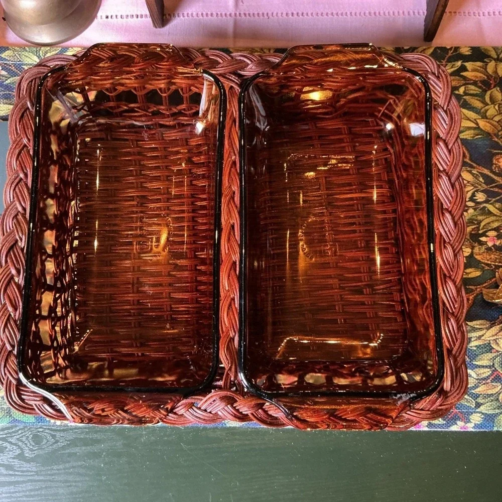 Double Anchor Hocking #441 Amber‎ Cassarole Dishes w/ wicker carrier.